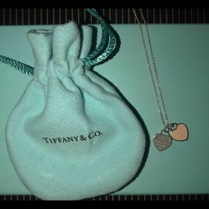 Tiffany and Co. Heart necklace pink